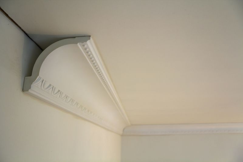House Molding Installation in Kansas City, KS